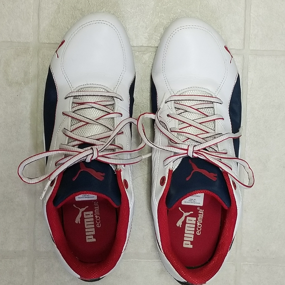 Sneakers - Picture 2 of 4